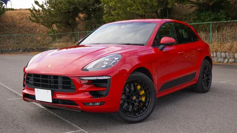 Porsche Macan GTS GTS, photographed for Wikimedia Commons.