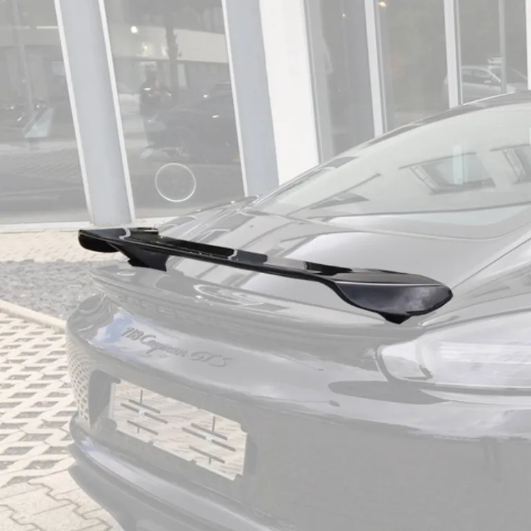 Rear spoiler