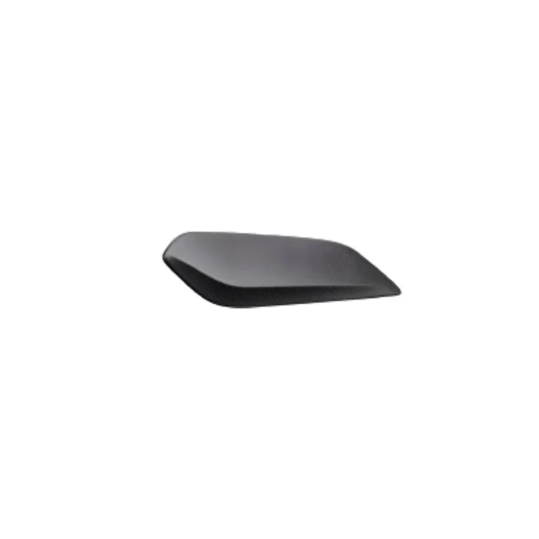 Rear spoiler trims