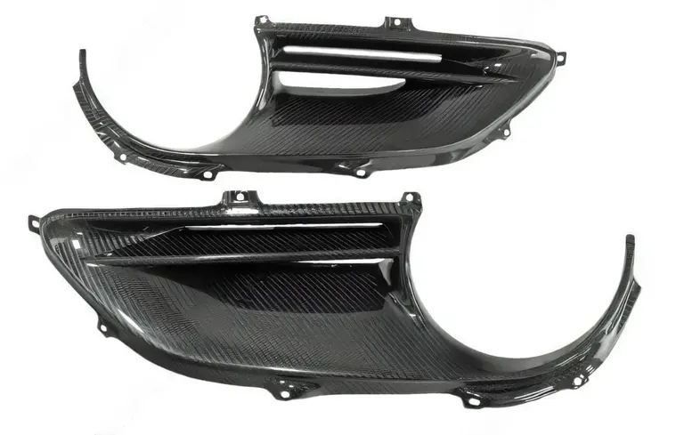 Carbon Fiber GT Taillight Surrounds - Ferrari 488 GTB/Spider