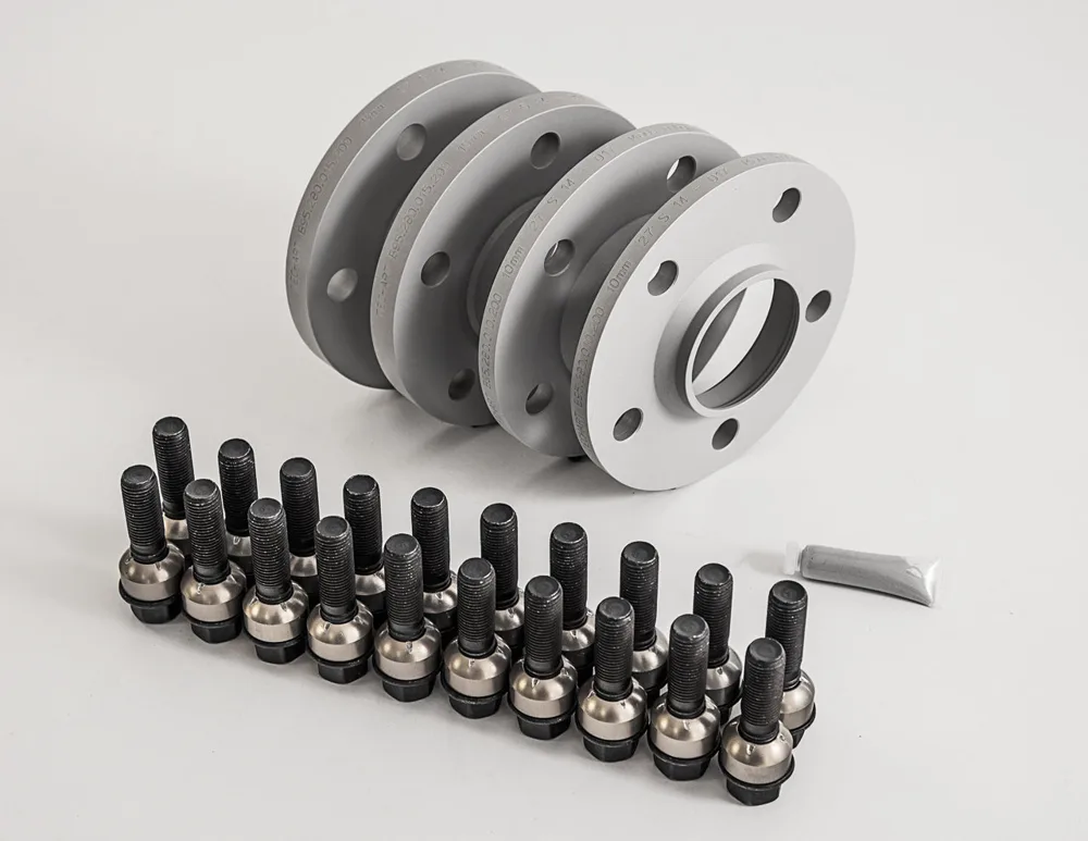 Performance-Kit widebody, wheel/track fitment kit