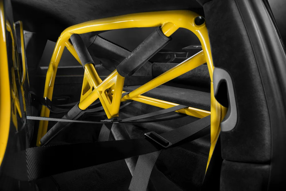 Roll bar, ClubSport package