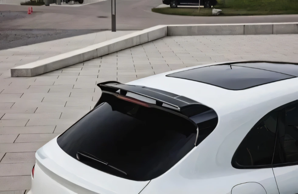 Roof spoiler